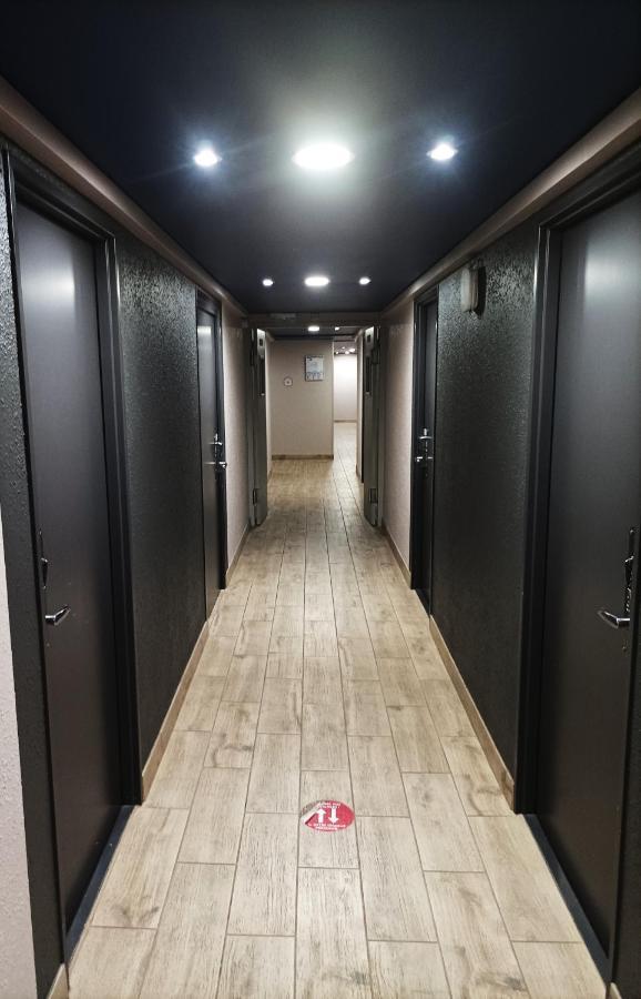 Cit'Hotel Design Booking Evry Saint-Germain-Les-Corbeil Senart Exterior photo