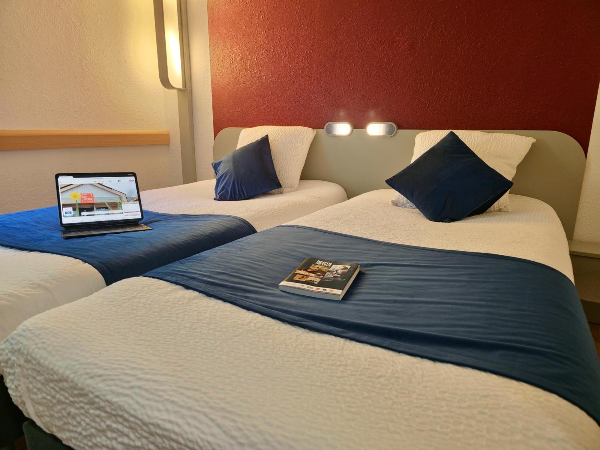 Cit'Hotel Design Booking Evry Saint-Germain-Les-Corbeil Senart Exterior photo